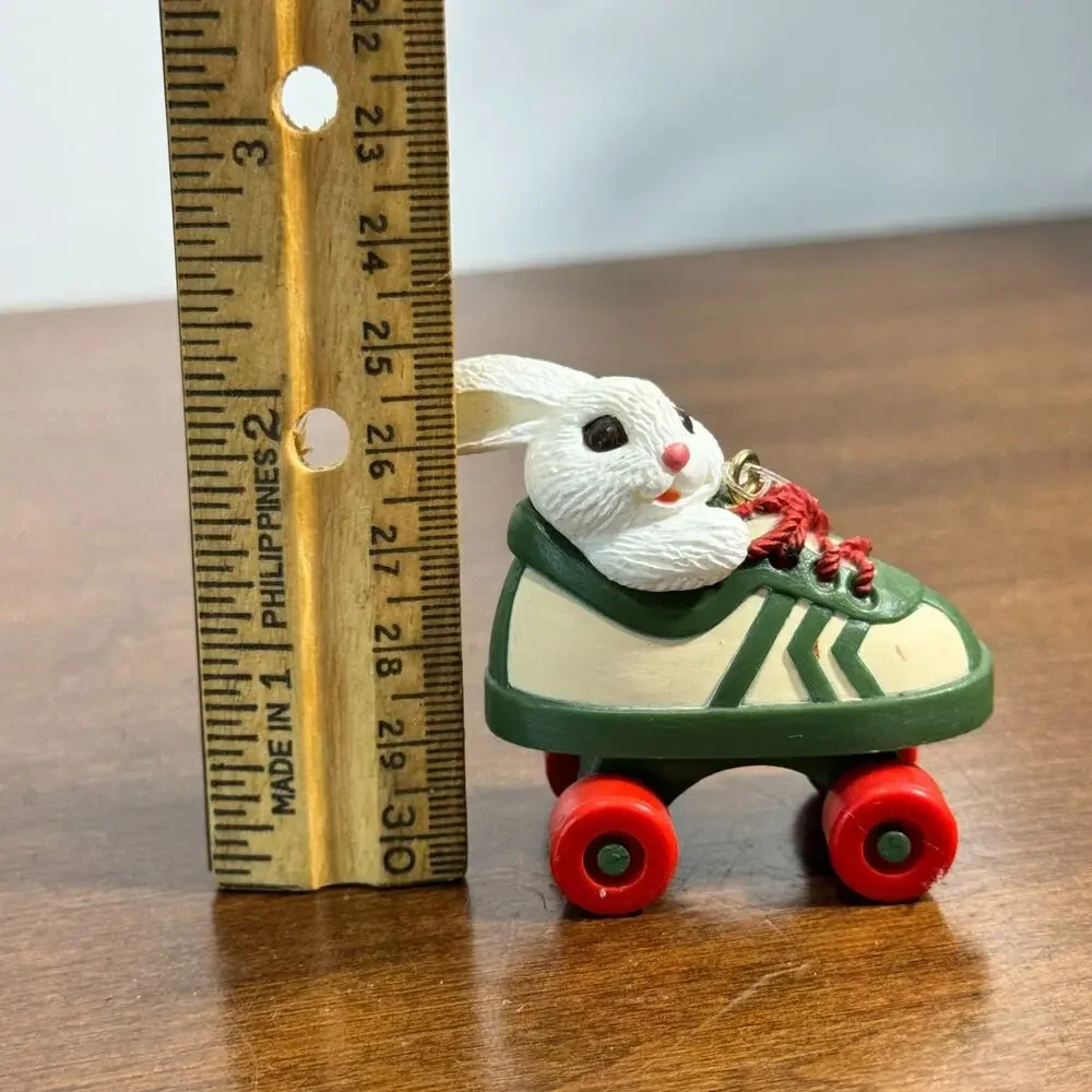 Hallmark Keepsake Ornament Roller Skating Rabbit Collectible Toy 1984 Vintage
